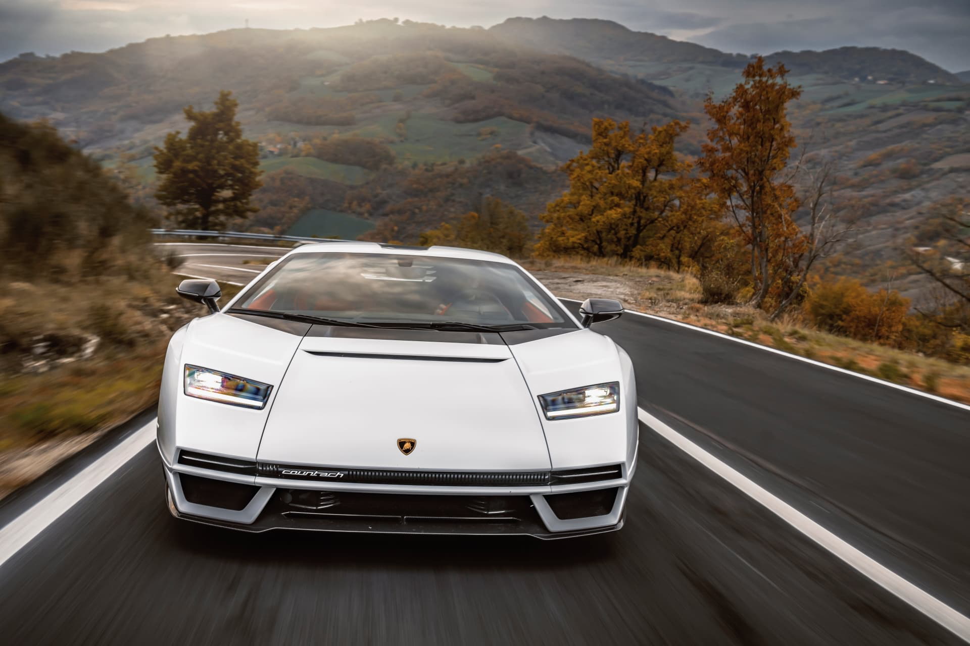 Lamborghini Countach 2022 07