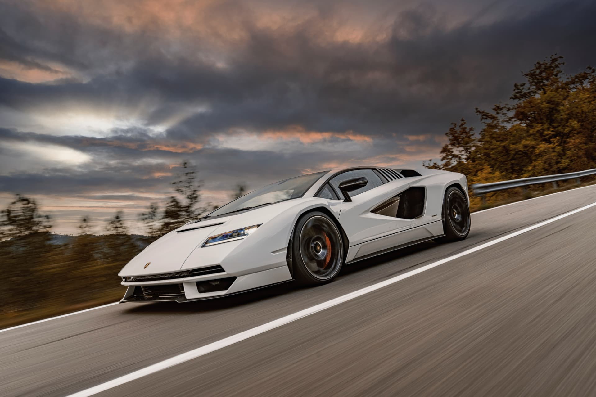 Lamborghini Countach 2022 12