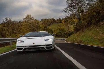 Lamborghini Countach 2022 14