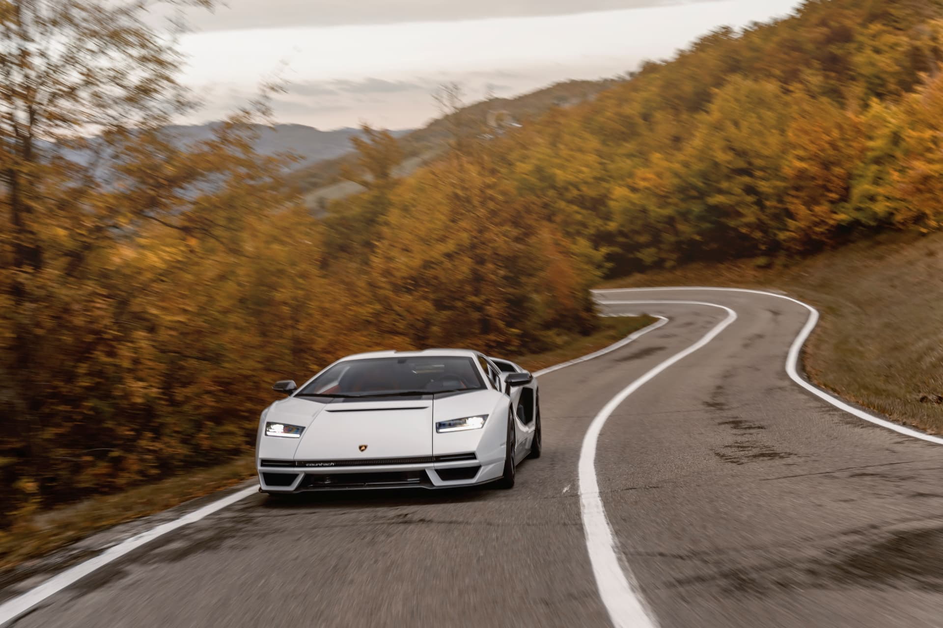 Lamborghini Countach 2022 21
