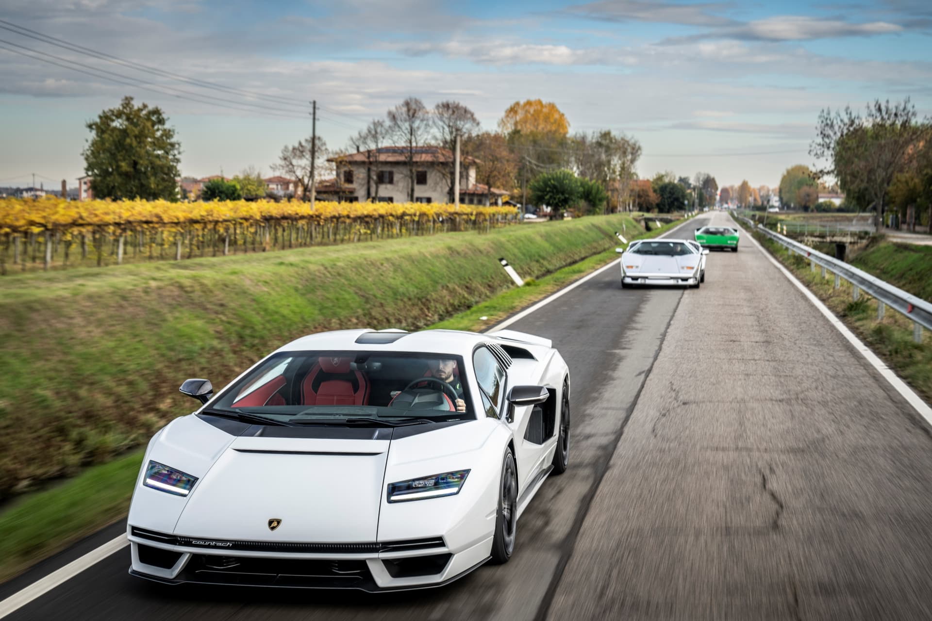 Lamborghini Countach 2022 23