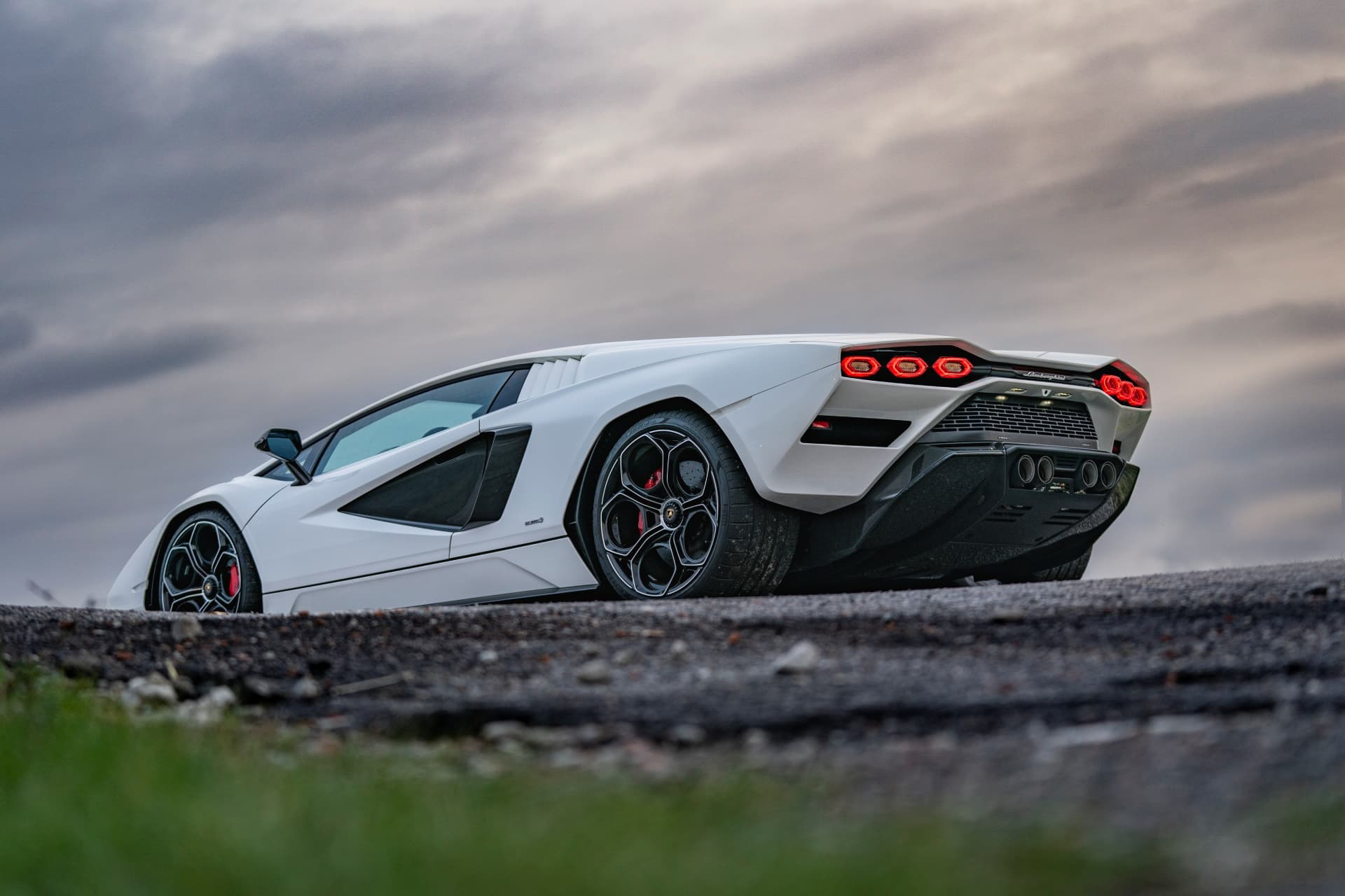 Lamborghini Countach 2022 36
