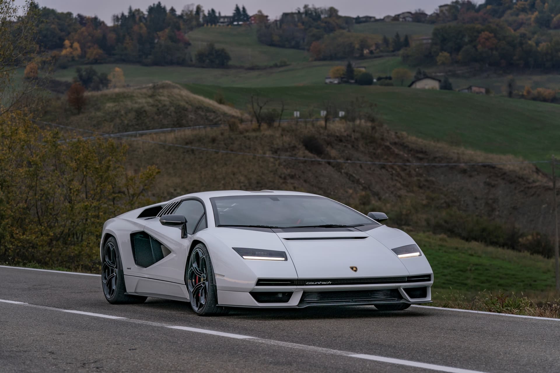 Lamborghini Countach 2022 42