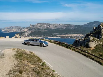 Mercedes Benz Vision Eqxx
