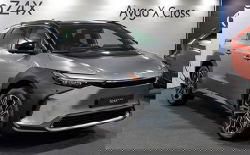 Presentacion Aygo X Cross 2022