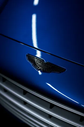 Aston Martin Dbx 707 2022 11