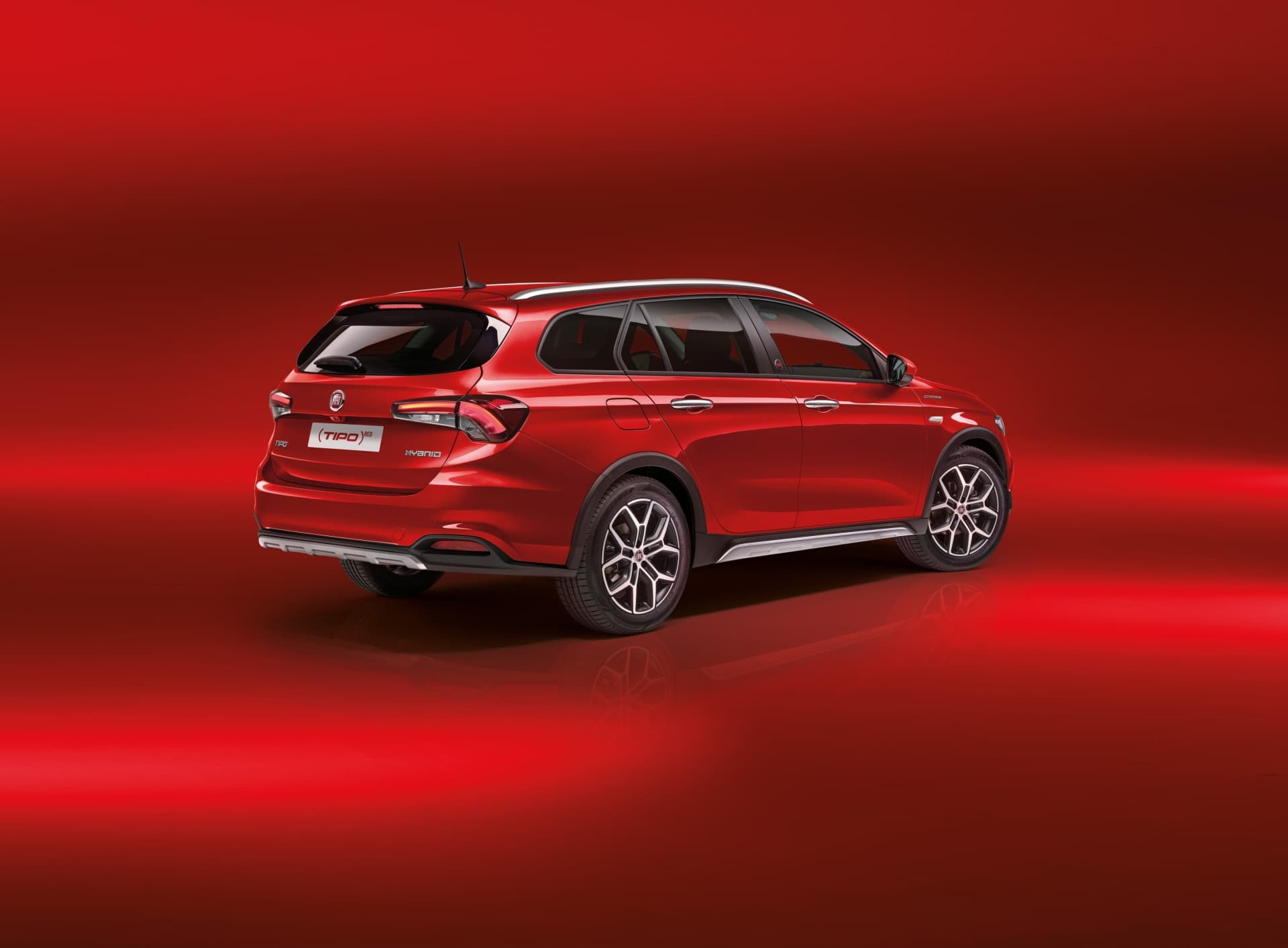 Fiat Tipo Hybrid 2022 01