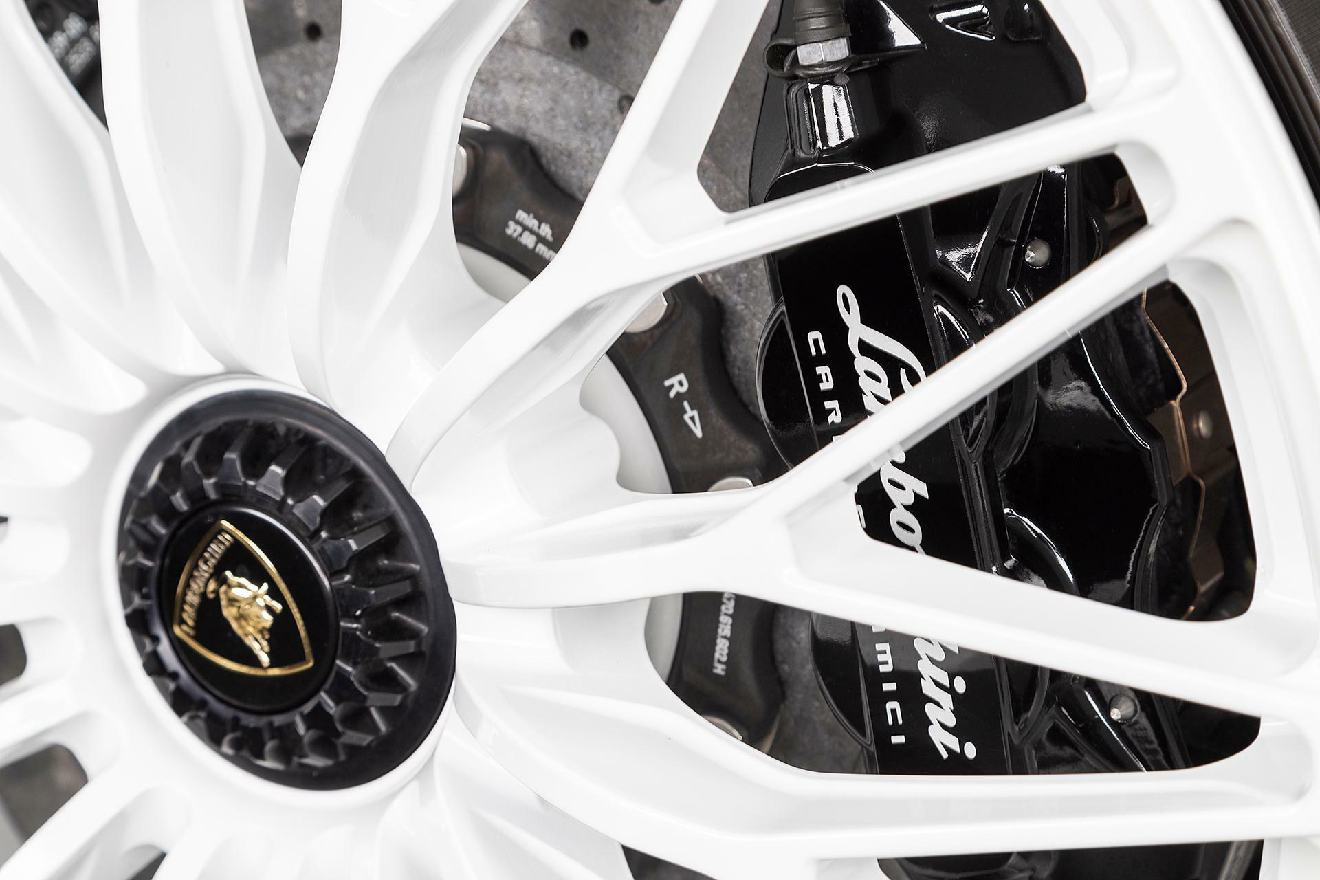 Lamborghini Aventador Sv Se30 5