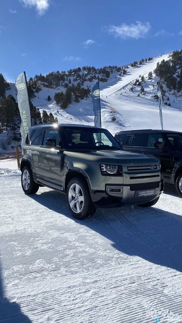Land Rover Defender Nieve 00025