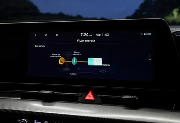 Vista del sistema de infotenimiento del Kia Sportage.