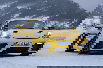 Porsche 718 Cayman Gt4 Rs Combustible Sintetico 02