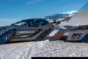 Porsche 718 Cayman Gt4 Rs Combustible Sintetico 09