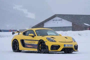 Porsche 718 Cayman Gt4 Rs Combustible Sintetico 10