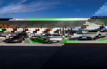 Porsche Iberdrola Punto Recarga 2022 04