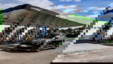 Porsche Iberdrola Punto Recarga 2022 05