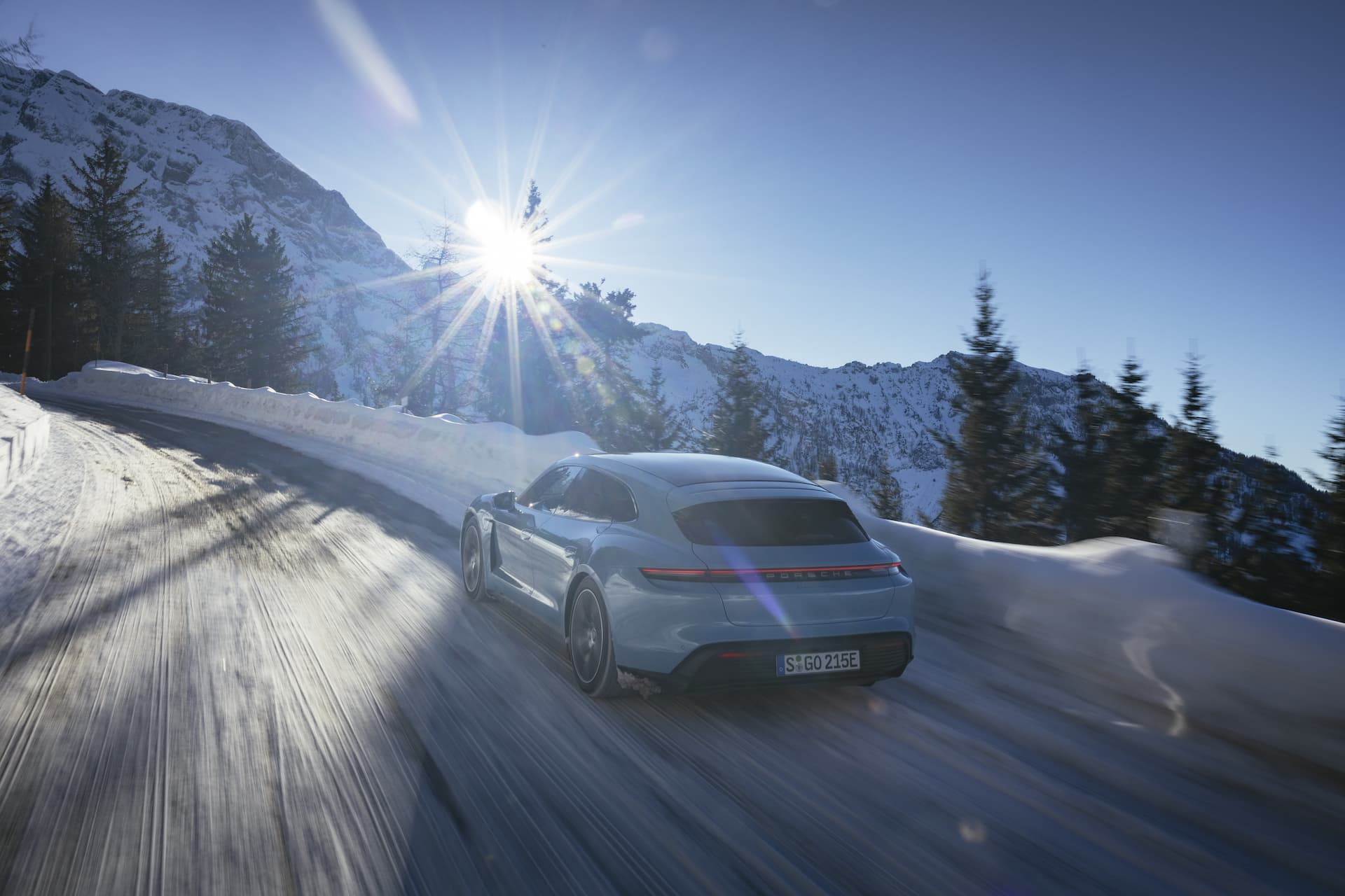 Prueba Porsche Taycan 4s Sport Turismo Frozen Blue 1