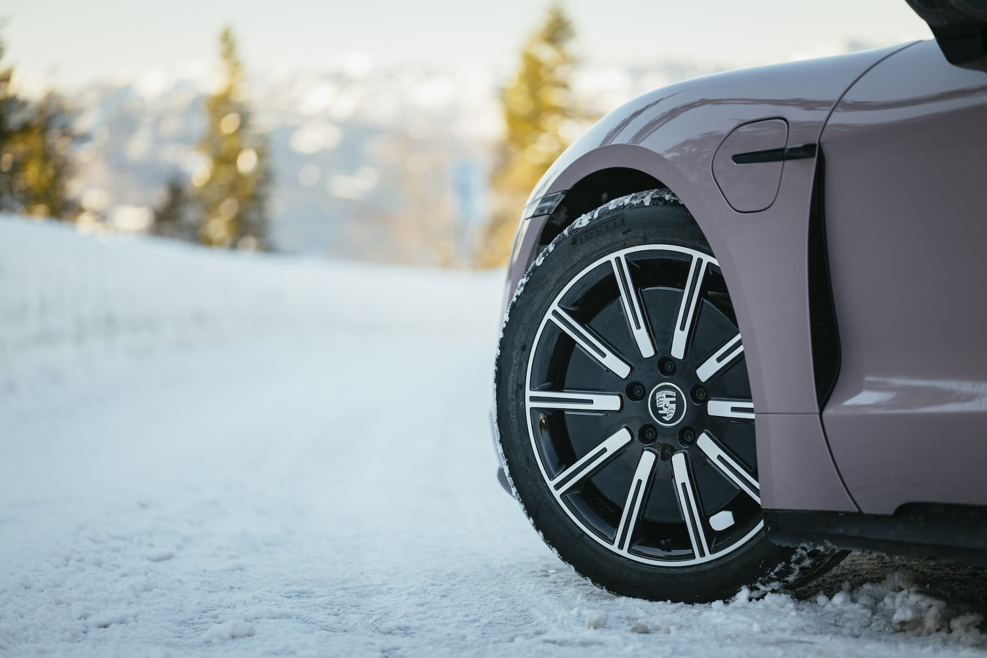 Prueba Porsche Taycan Sport Turismo Frozen Berry 23