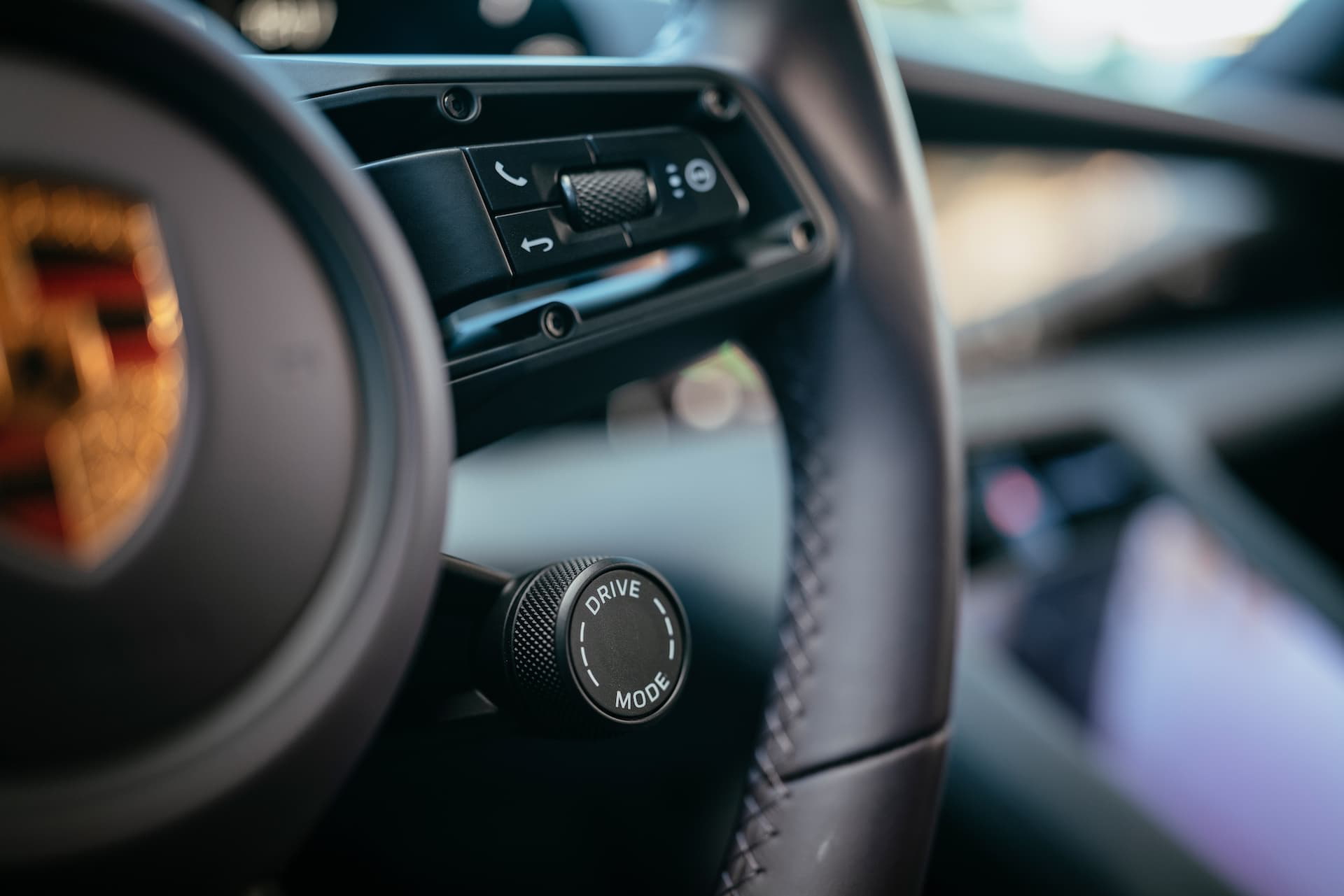 Prueba Porsche Taycan Sport Turismo Frozen Berry 26