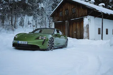 Prueba Porsche Taycan Turbo S Sport Turismo Mamba Green 16