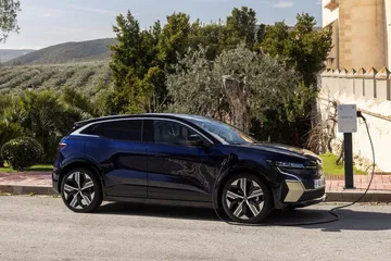 Renault Megane E Tech 2022 08