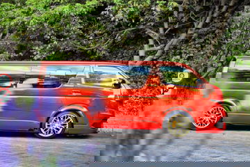 Toyota Quantum V12 02