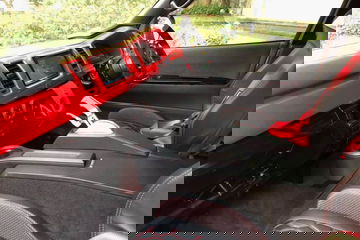 Toyota Quantum V12 05