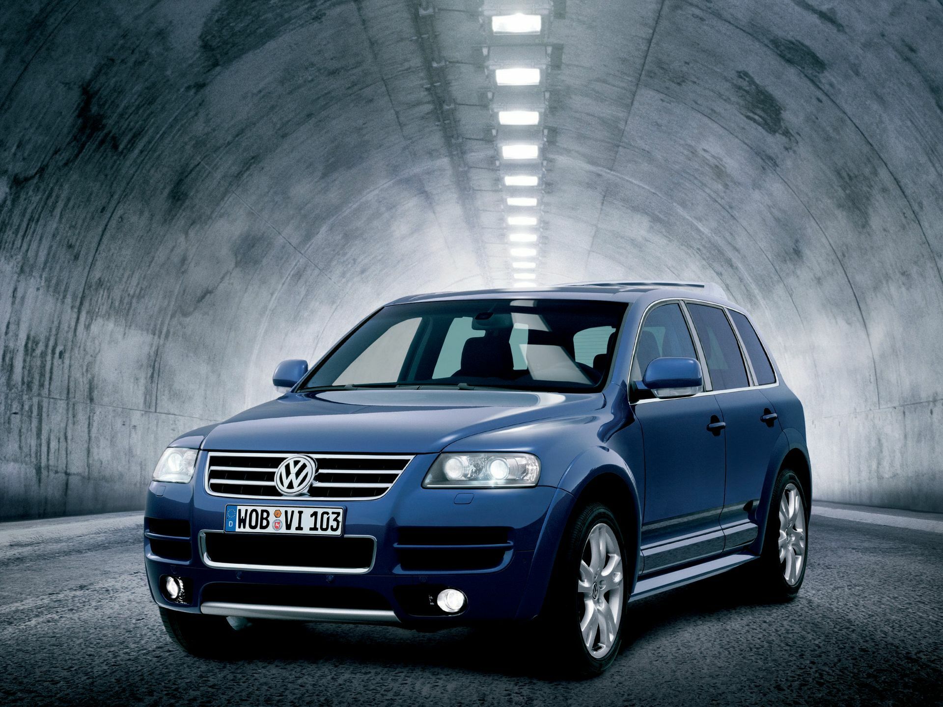 Volkswagen Touareg W12 6
