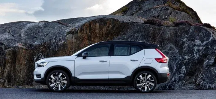 Volvo Xc40 Phev 01