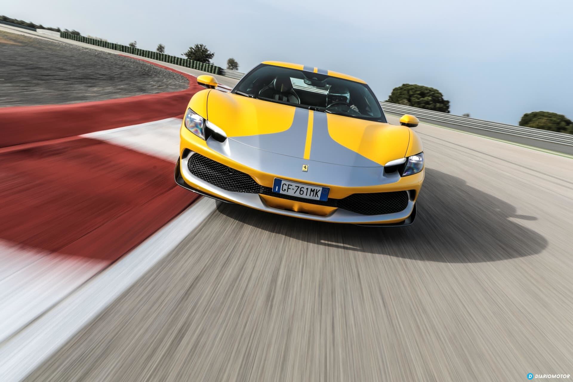 Ferrari 296 Gtb Prueba 2022 370