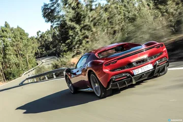 Ferrari 296 Gtb Prueba 2022 430