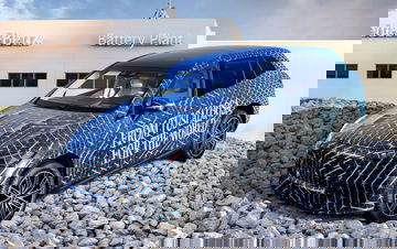 Mercedes Benz Ev Hochlauf: Neue Batteriefabrik Schafft Die Voraussetzungen Für Die Produktion Des Eqs Suv In Den Us Mercedes Benz Ev Ramp Up: New Battery Plant Sets Stage For Eqs Suv Production In The U.s.