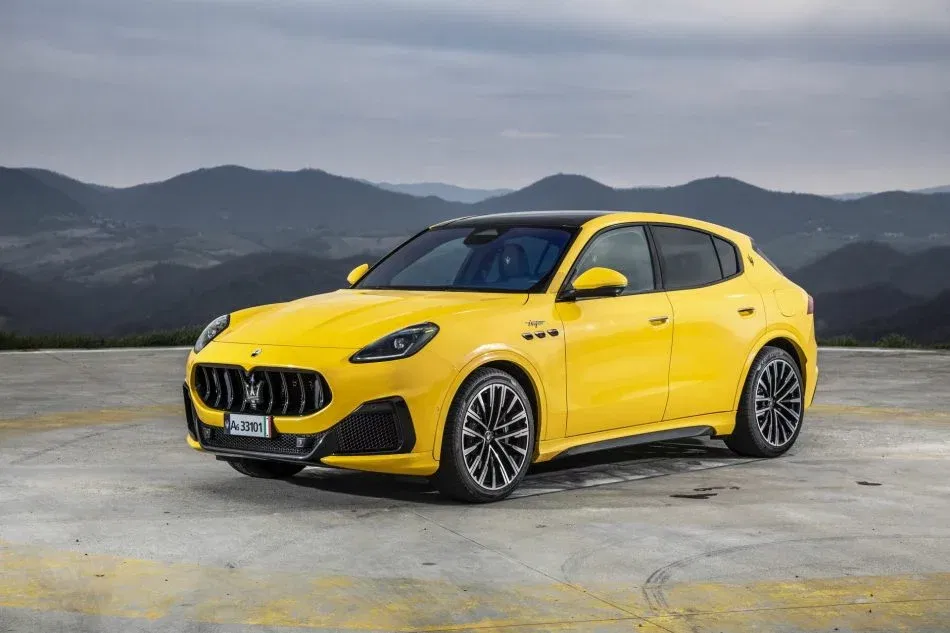 Tapis De Coffre Sur Mesure Pour Maserati Grecale (2022-2025) - Cuir Imperméable Noir Et Beige - Protection Antidérapante Haute Qualité