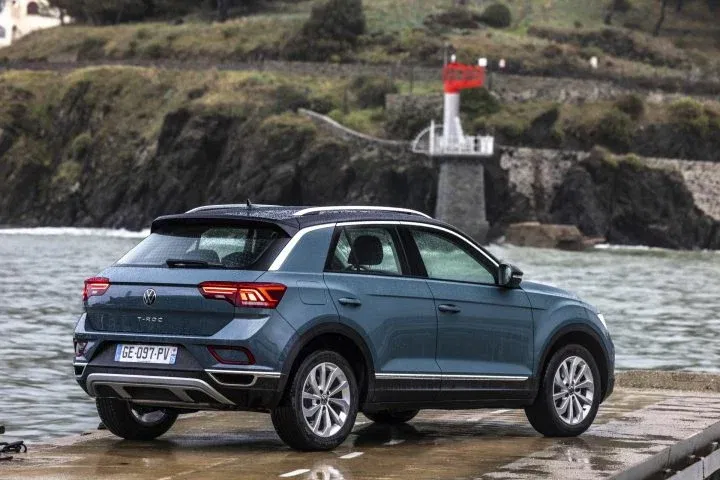 El próximo T-Roc será el último auto completamente nuevo con motor a  gasolina de Volkswagen - Rutamotor