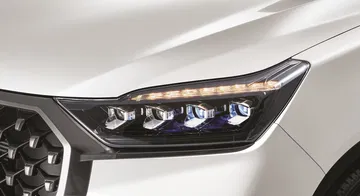 Ssangyong Rexton 2022 08