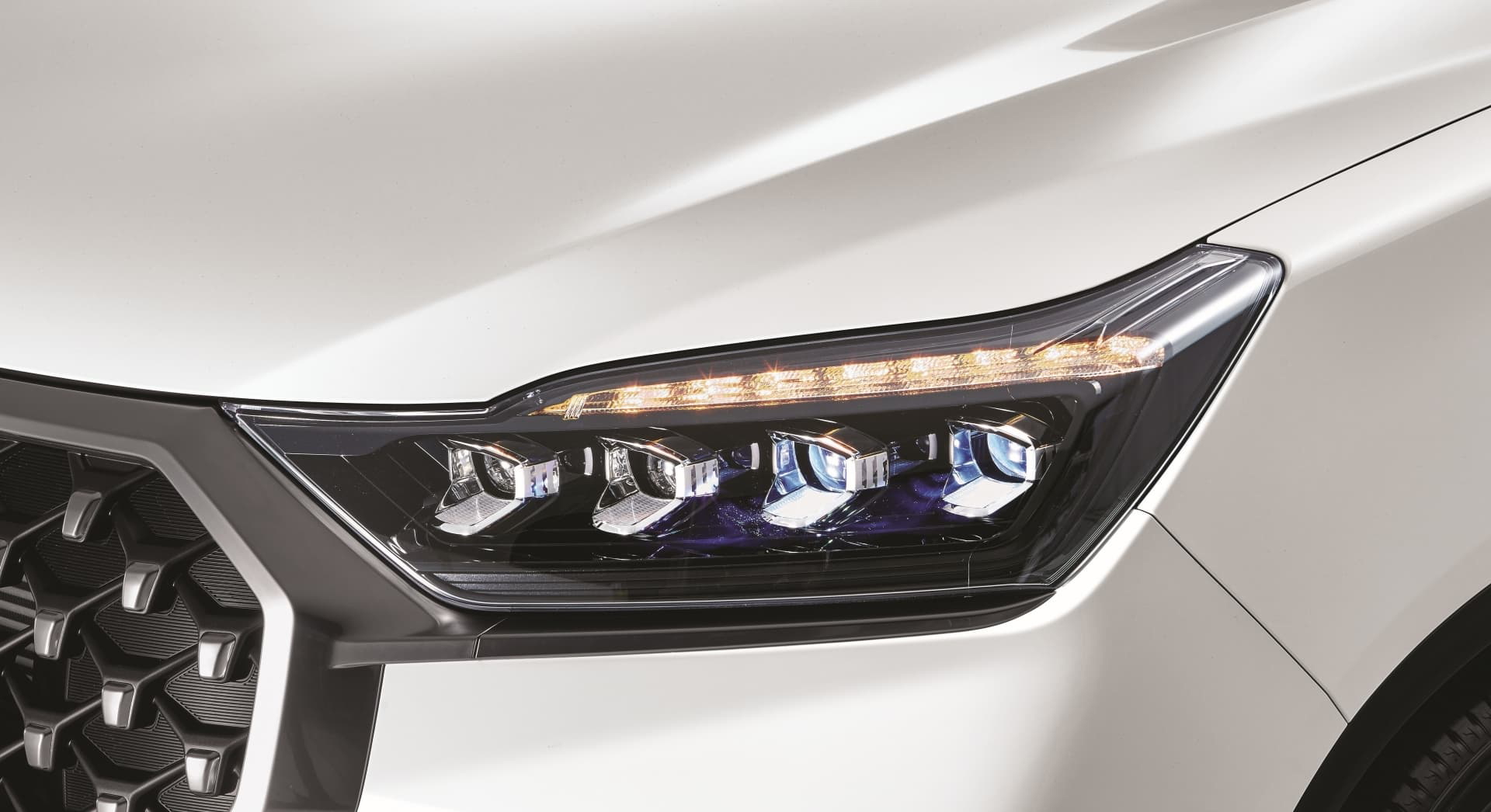 Ssangyong Rexton 2022 08