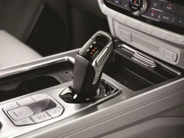 Ssangyong Rexton 2022 25