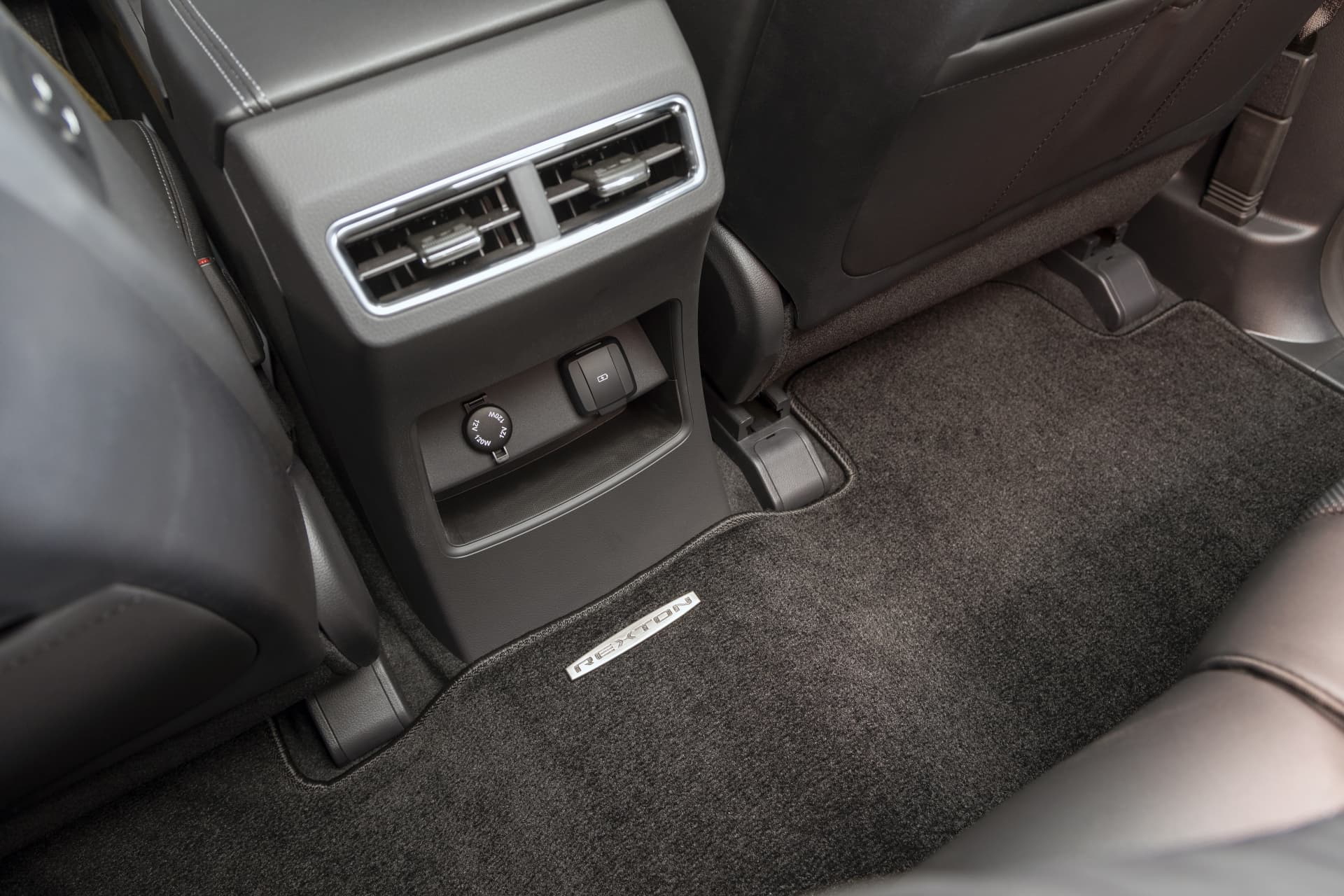 Ssangyong Rexton 2022 69