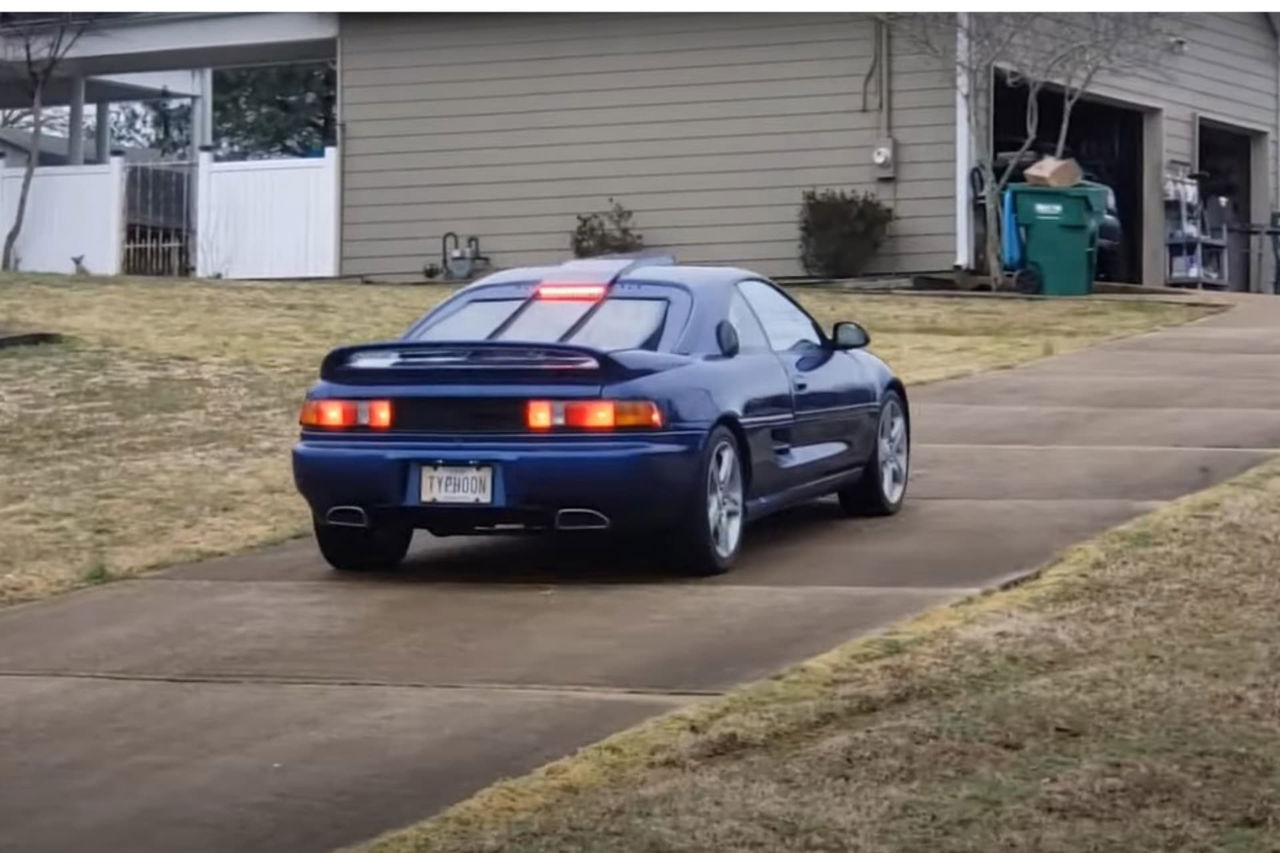 Toyota Mr2 Motor V8 Audi A6 01