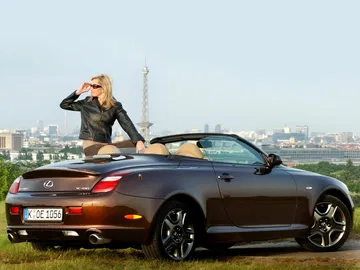 Ultimo Coche Cassette 3