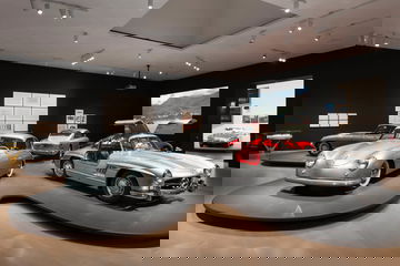 Exposicion Guggenheim Bilbao Motion 01