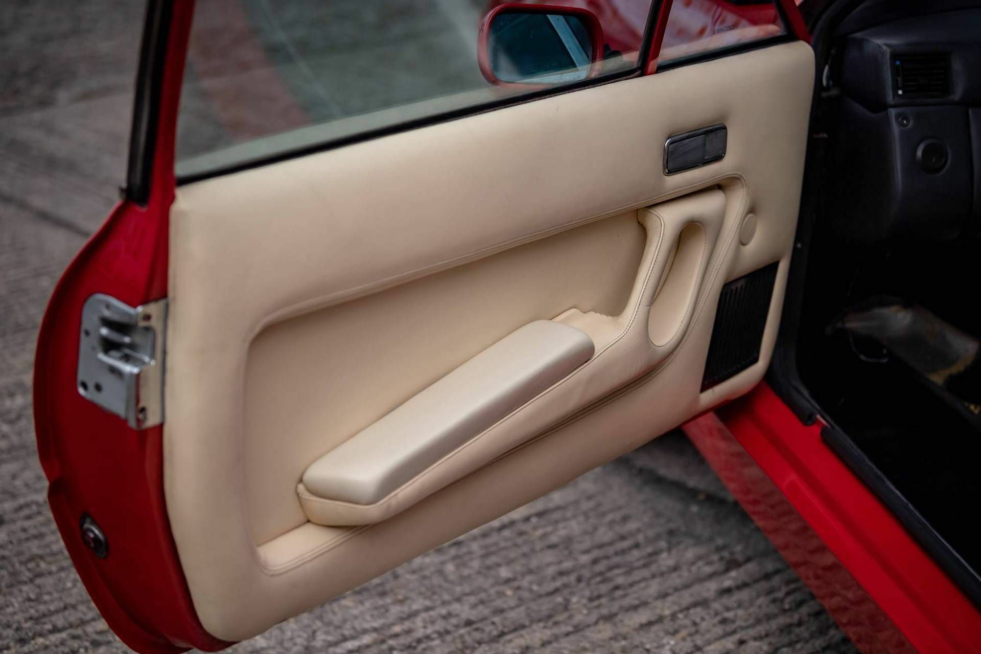 Ferrari 412 Pick Up 18