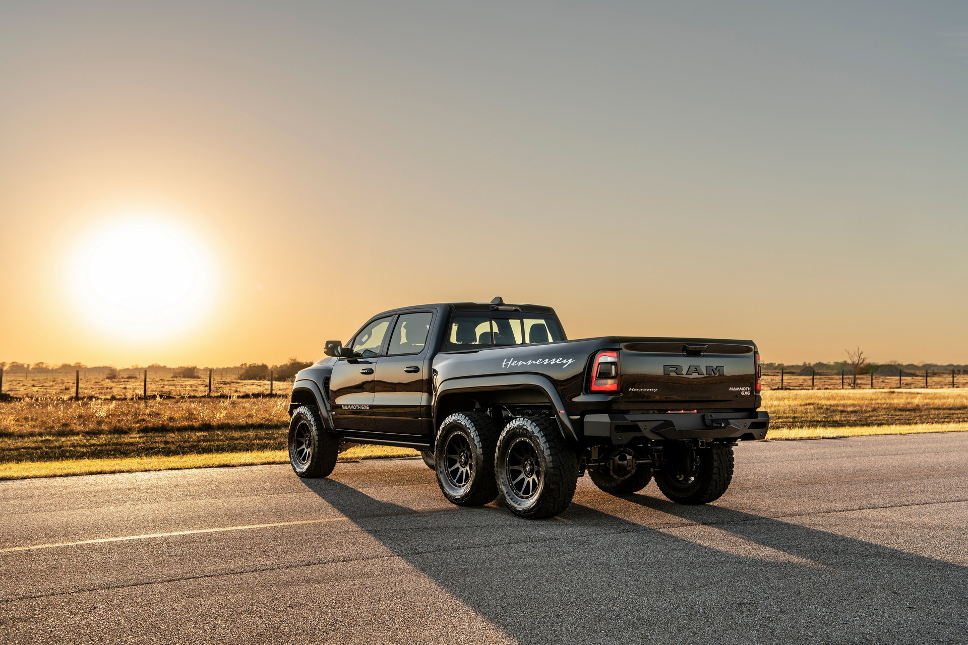 Hennessey Mammoth 1200 Trx 6x6 5