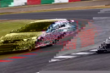 Honda Civic Type R Suzuka 01