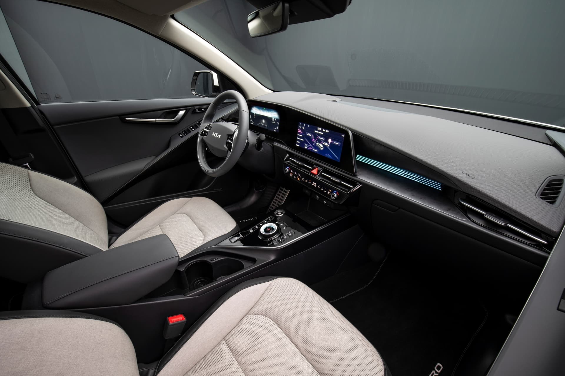 Kia Niro 2022 67