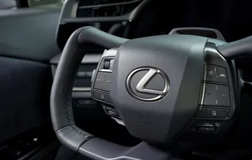 Lexus Rz 450e 2022 11