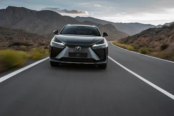 Lexus Rz 450e 2022 39