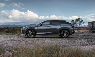 Lexus Rz 450e 2022 52