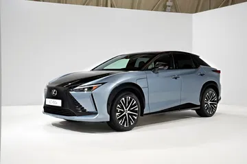 Lexus Rz 450e 2022 71