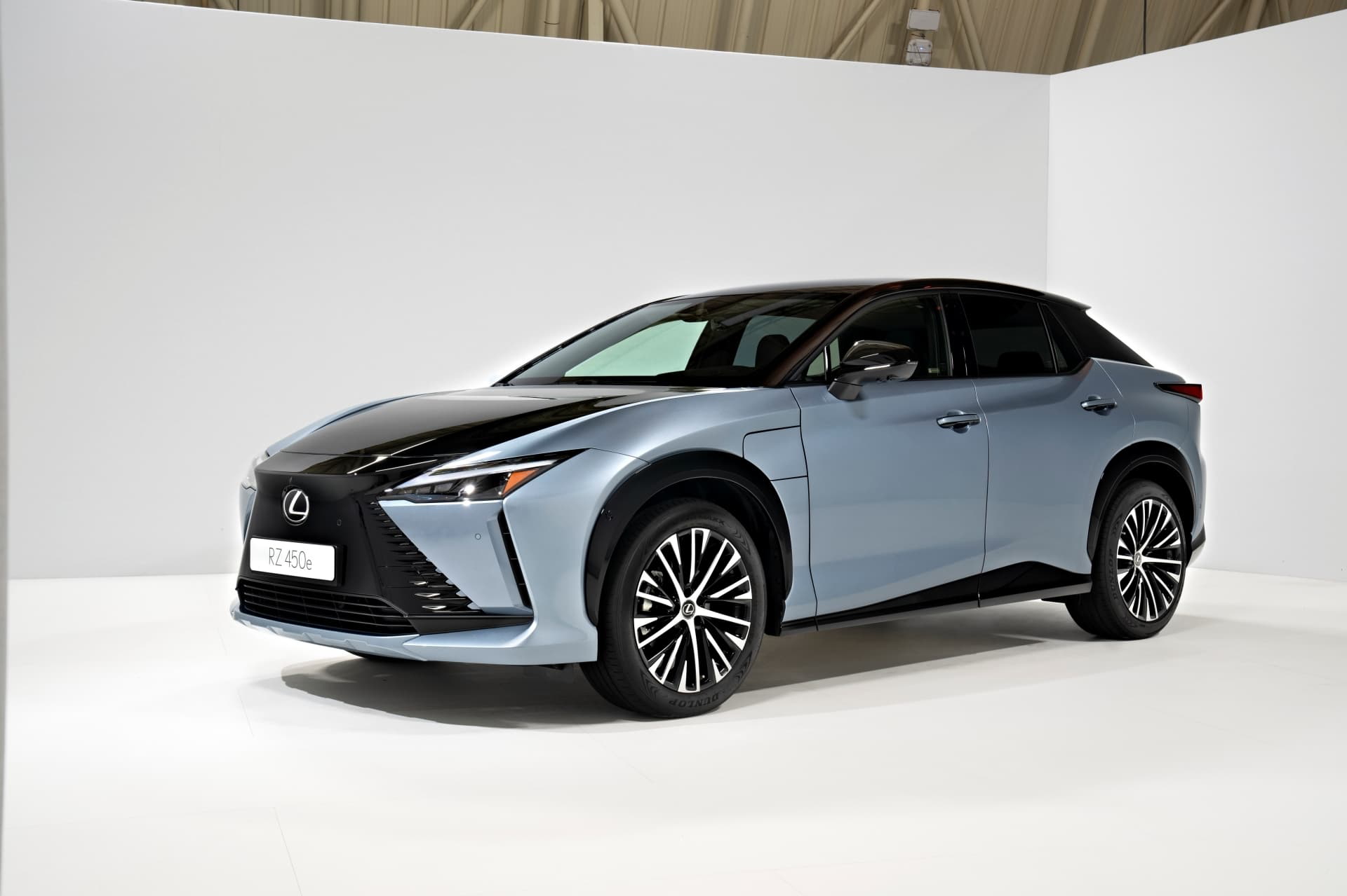 Lexus Rz 450e 2022 71