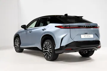 Lexus Rz 450e 2022 72